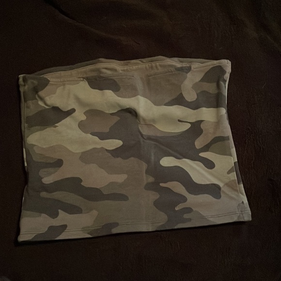 Aeropostale - Picture 2 of 3